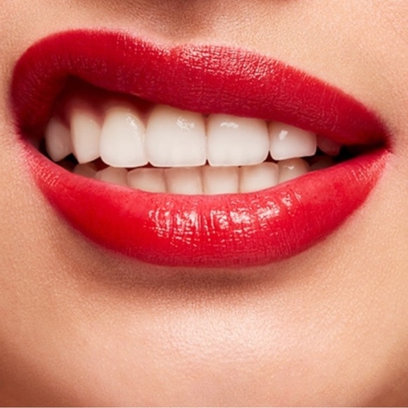 MAC MATTE LIPSTICK ROUGE A’ LEVRES Lipstick
Chili Brand New Full Size - Picture 8 of 9